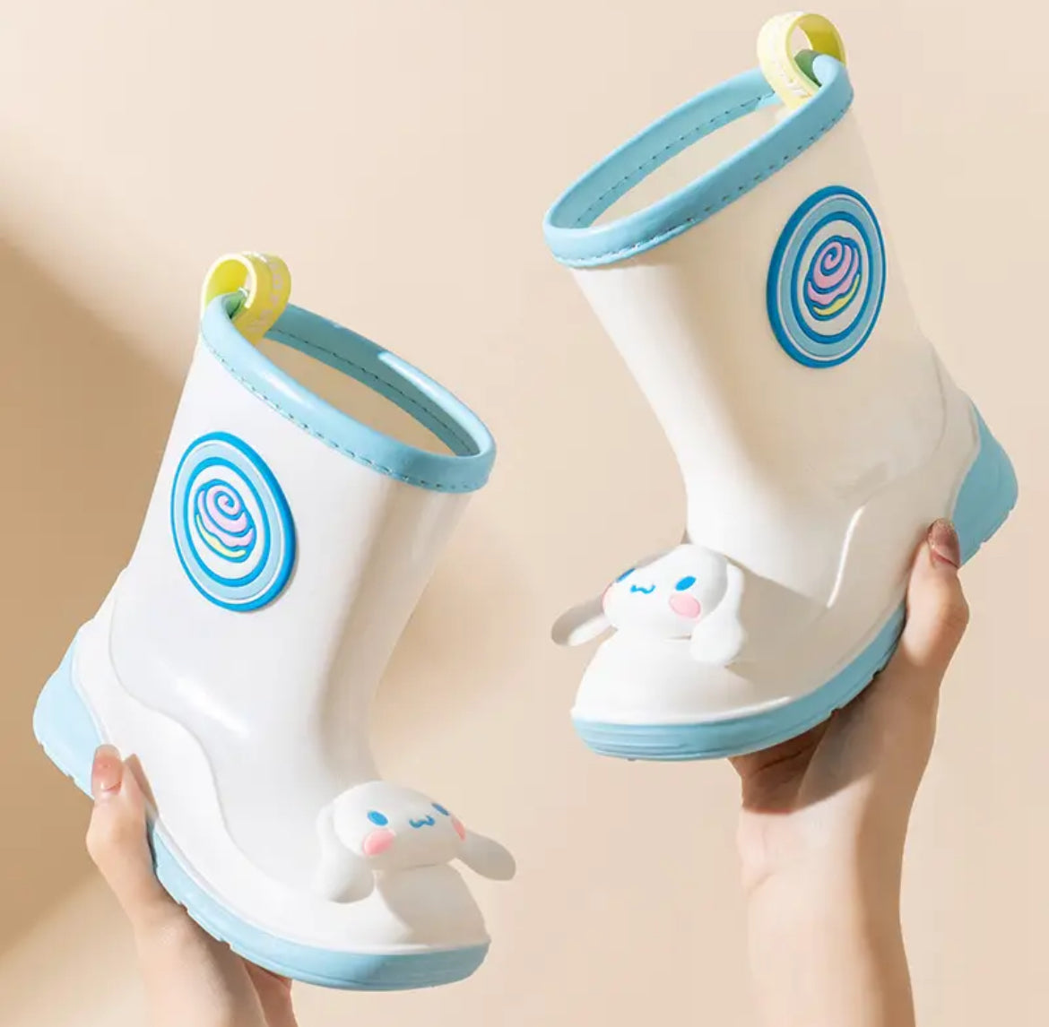 Botas de lluvia sanrio