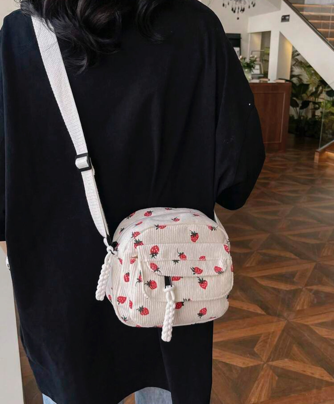 Bolso frutilla