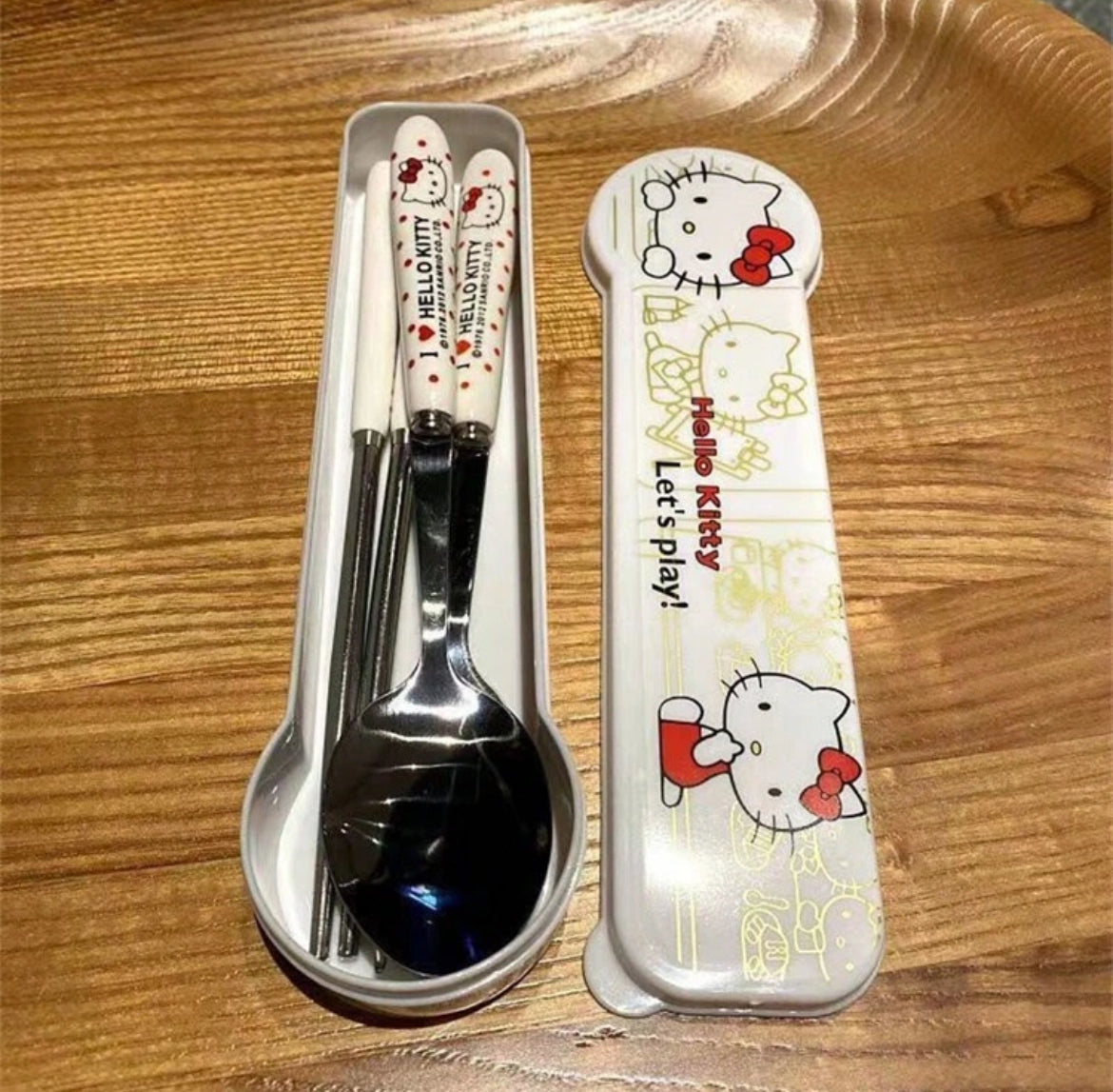 Cubiertos hello kitty