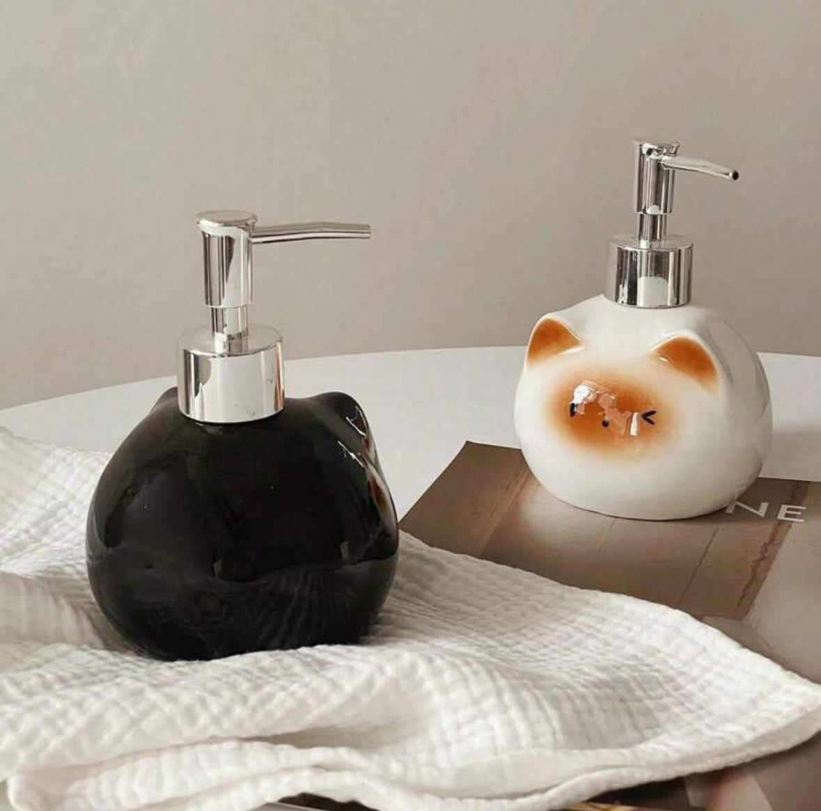 Dispensador gatitos ceramica