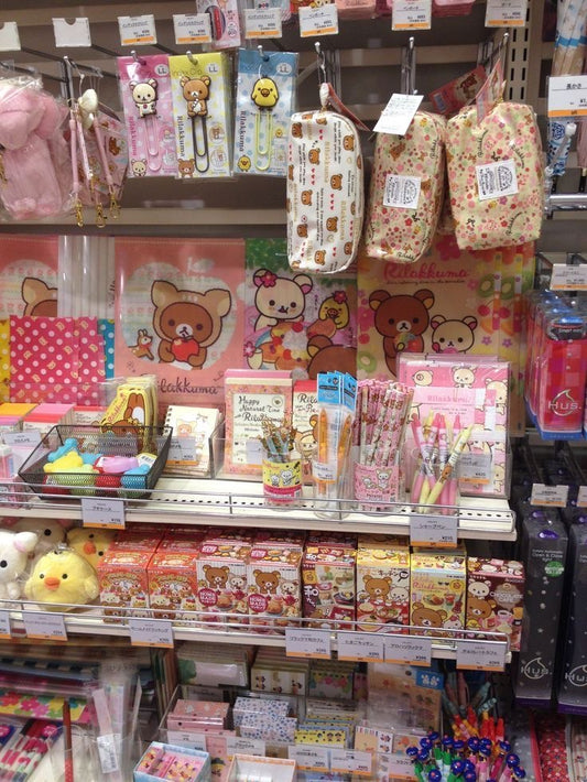BOX vuelta a clases 💗 utiles y papeleria kawaii✨