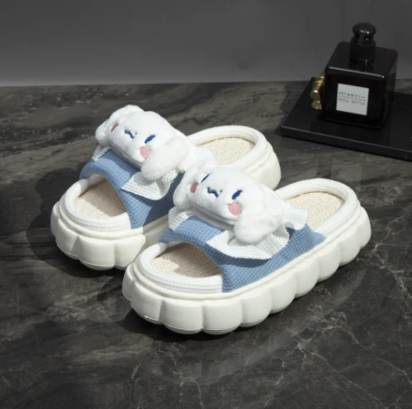 Chanclas antideslizantes sanrio