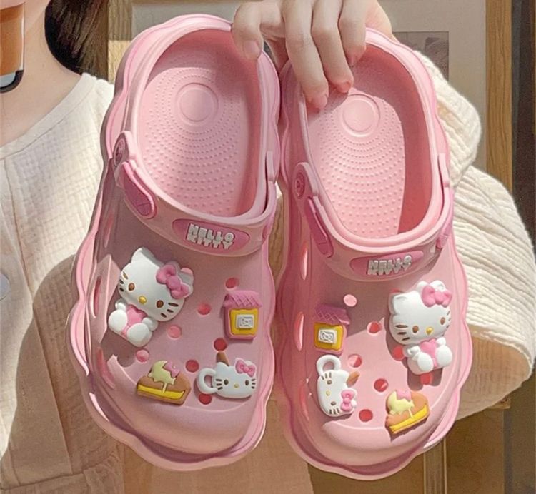 Suecos Sanrio