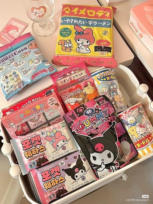 PRE VENTA✨ Sanrio box de snacks - Edicion Hello Kitty and Friends