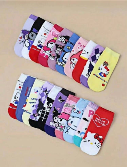 15 pares de soquetes sanrio