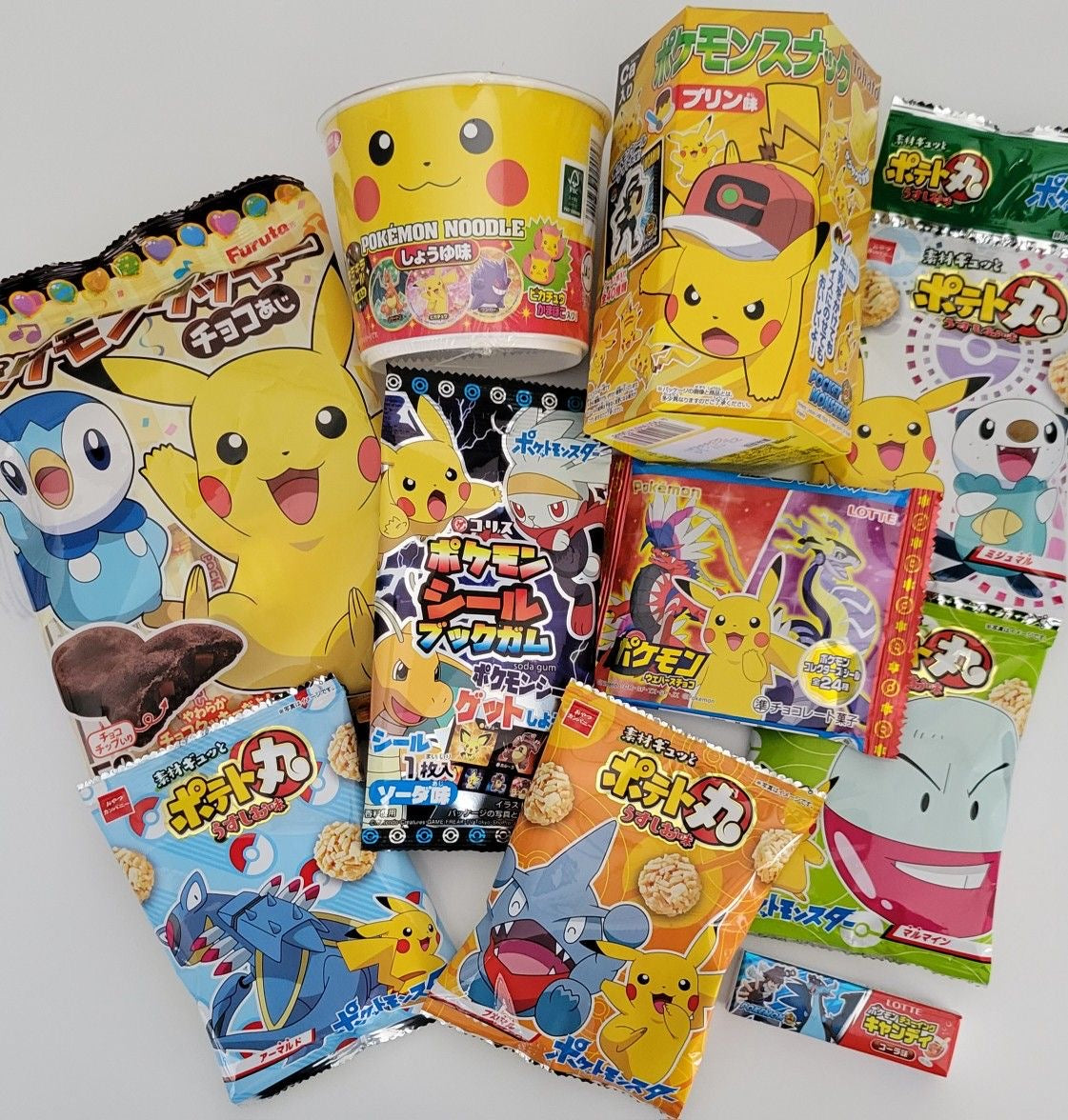 PRE VENTA✨ Box Snacks Pokemon!!