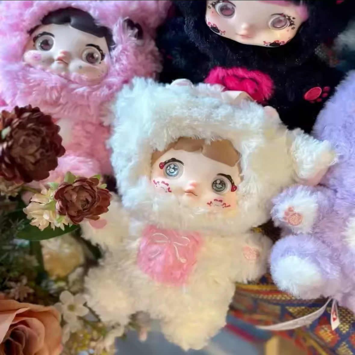 Mystery boxes nommi lovelines