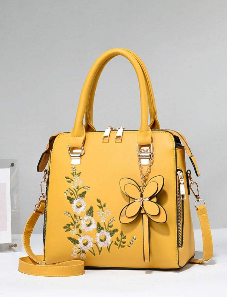 Cartera amarilla