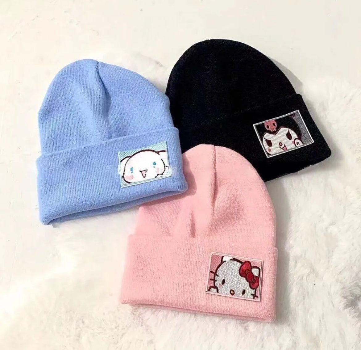 Gorros de lana sanrio