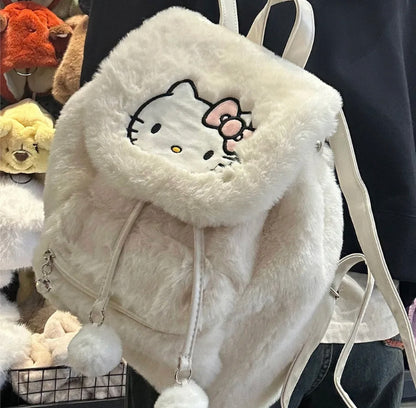 Mochila sanrio peludita