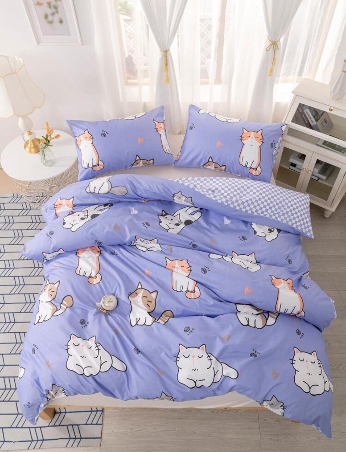 Ropa de cama ( funda de acolchado con almohadas)